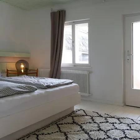 Hanslmann Apartment *